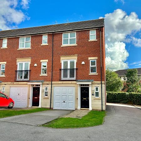 The Town House, Whole House Suitable For Contractors And Families Market Harborough Kültér fotó