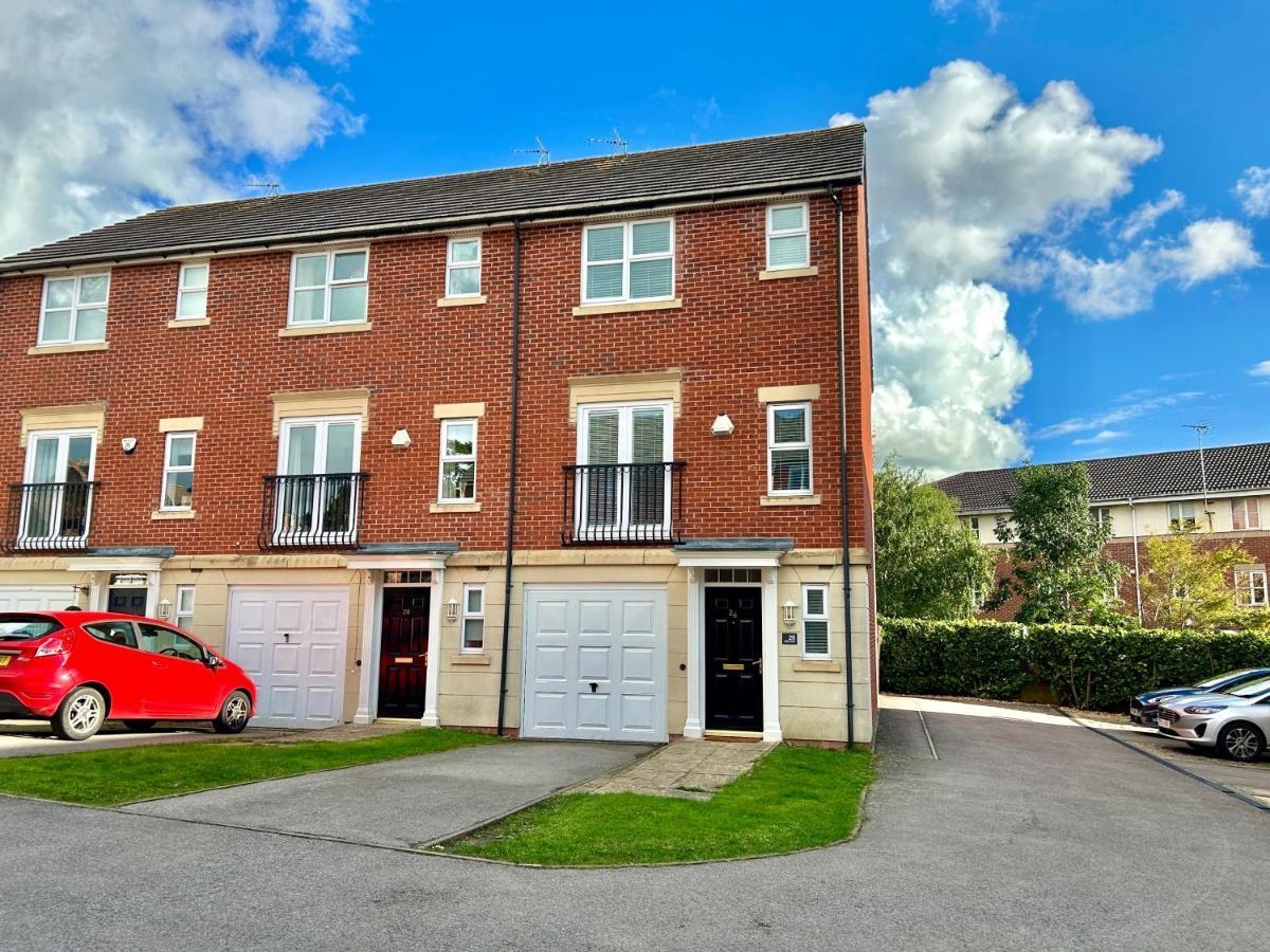 The Town House, Whole House Suitable For Contractors And Families Market Harborough Kültér fotó