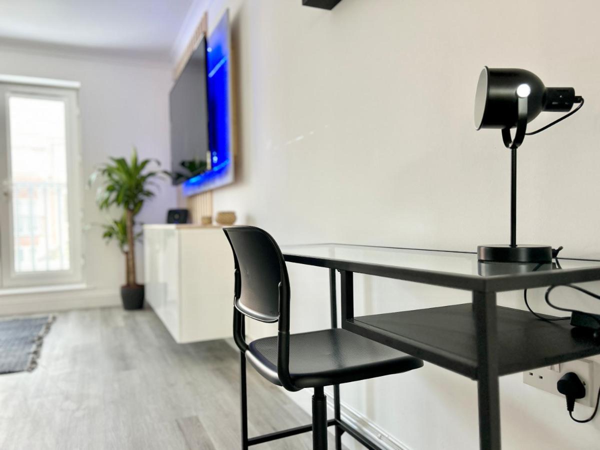 The Town House, Whole House Suitable For Contractors And Families Market Harborough Kültér fotó
