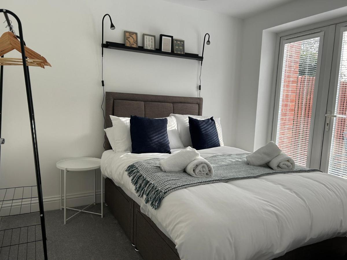 The Town House, Whole House Suitable For Contractors And Families Market Harborough Kültér fotó