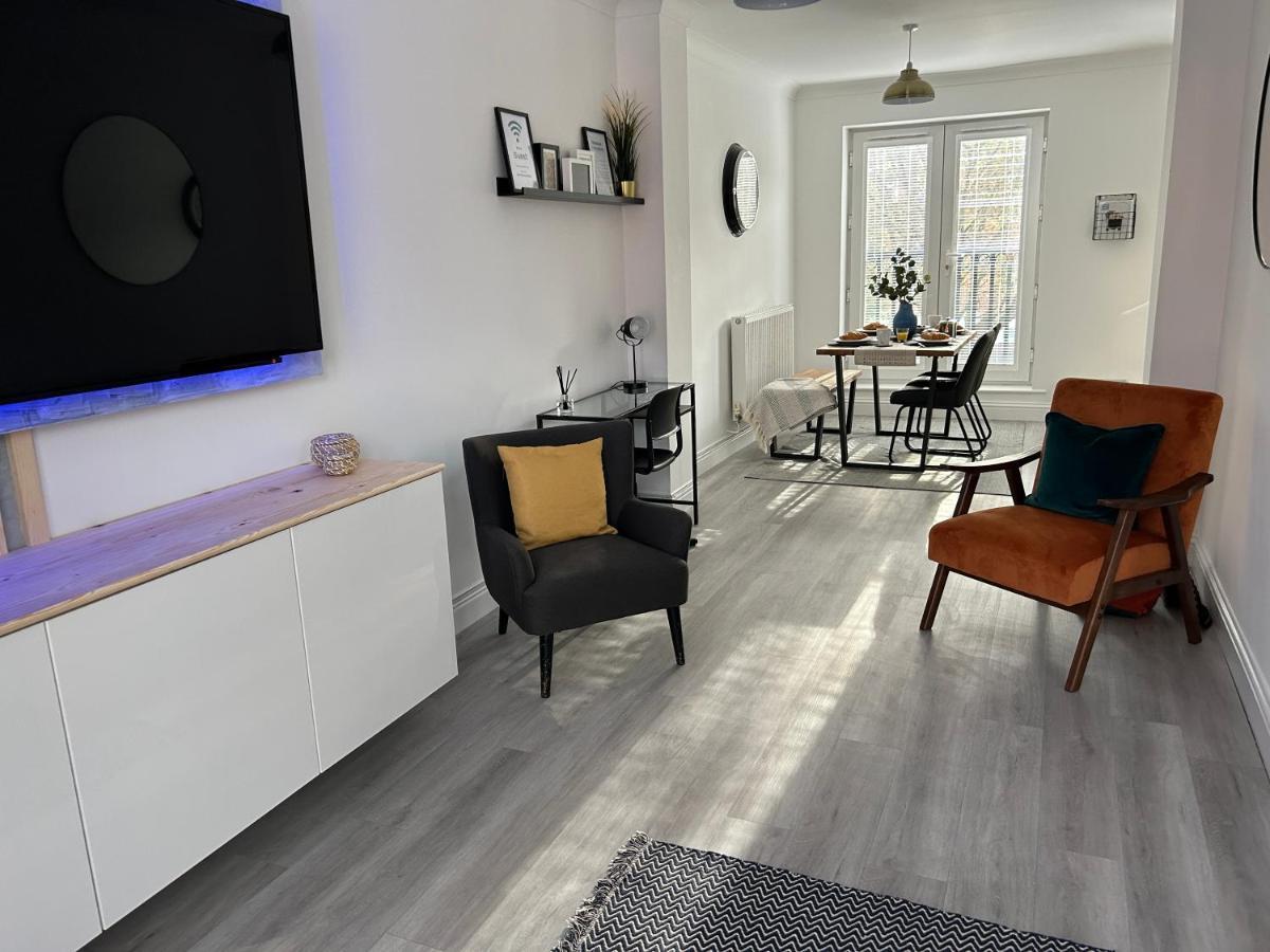 The Town House, Whole House Suitable For Contractors And Families Market Harborough Kültér fotó
